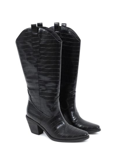 Black cowboy boots 2