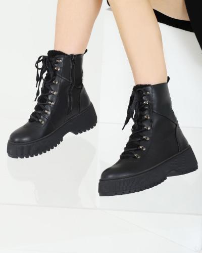Black ankle boots 2