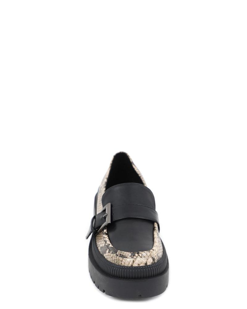 Black mocassins Black mocassins