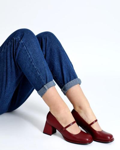 Γόβες τύπου mary jane μπορντώ 2