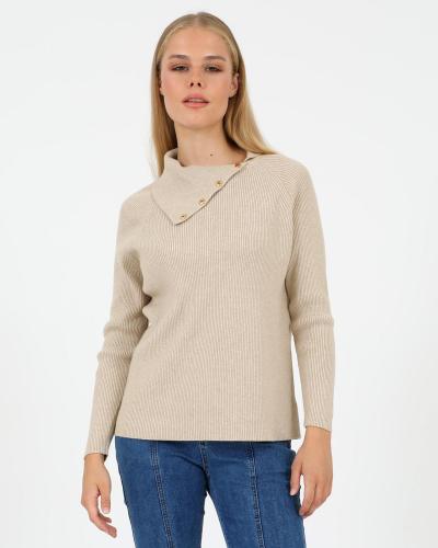 Beige pullover 2